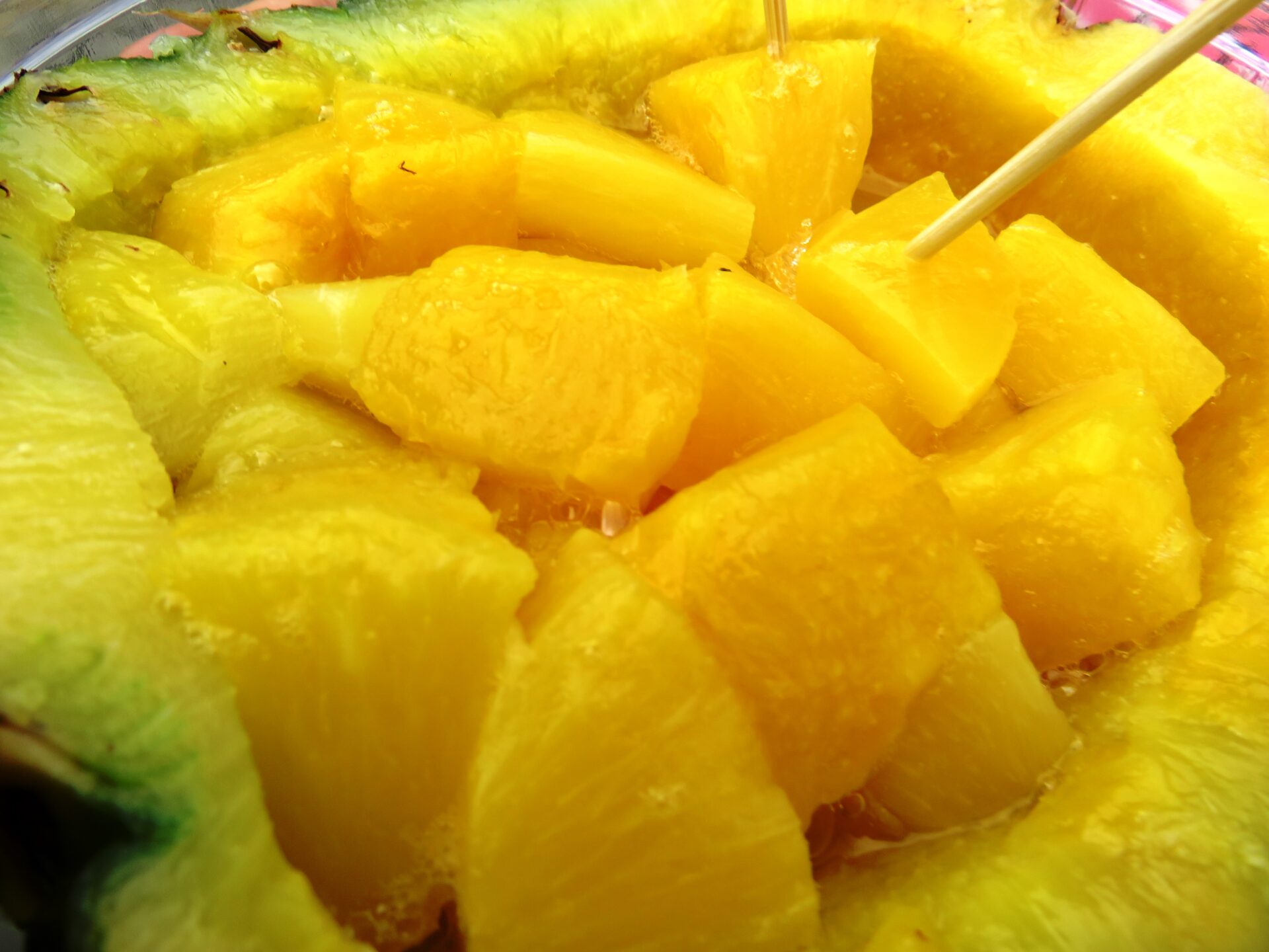 パイナップル冷凍